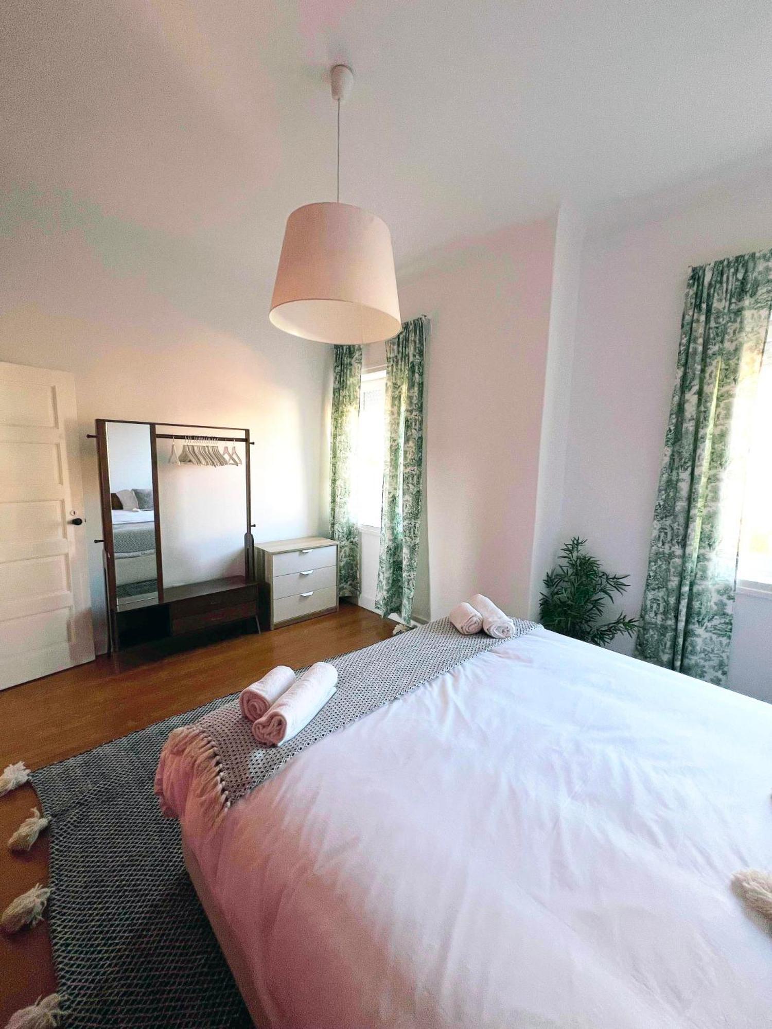 House Of Music 3 Room Apartment OOporto Esterno foto